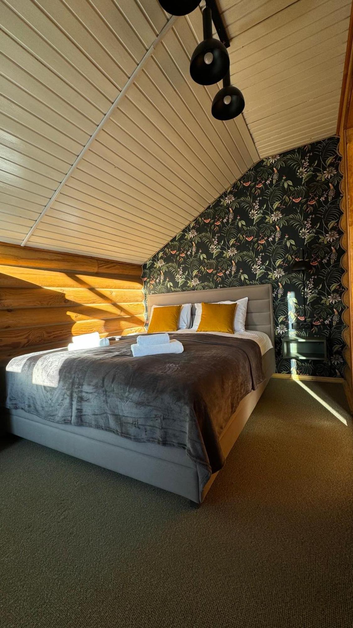 Krucha Guest house *